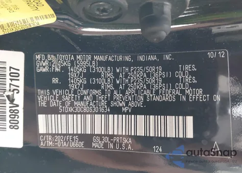 2013 Toyota Sienna Se 8 Passenger z USA, uszkodzony, nr VIN 5TDXK3DC8DS301634